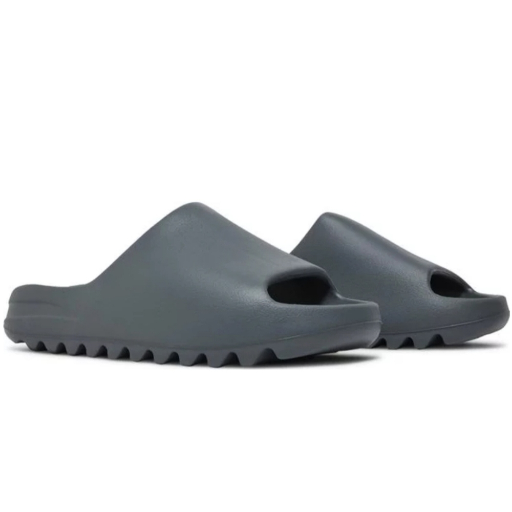 SOLD OUT  YEEZY SLIDE 'GRANITE'